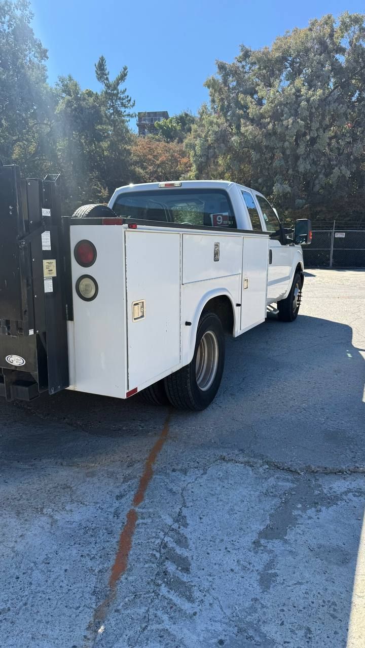 Used 2012 Ford F350 XL w/ PWR Equipment Group RWD image 13