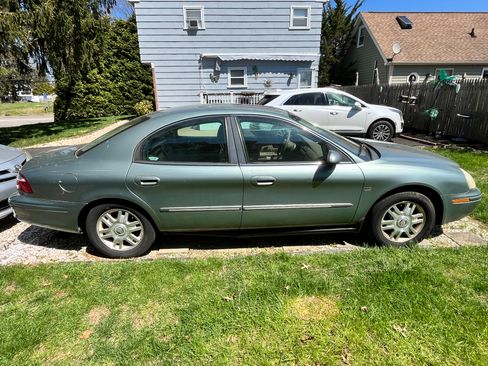 Used 2005 Mercury Sable LS image 6