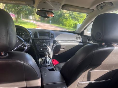 Used 2011 Buick Regal CXL Turbo image 12