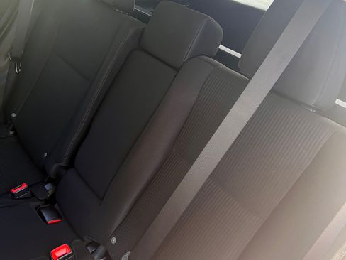 Used 2015 Toyota RAV4 LE image 17