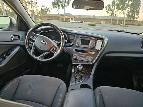 Used 2013 Kia Optima LX w/ Hybrid Convenience Pkg image 11