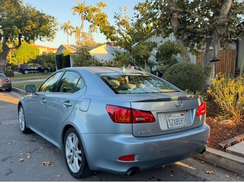 Used 2007 Lexus IS 250 image 2