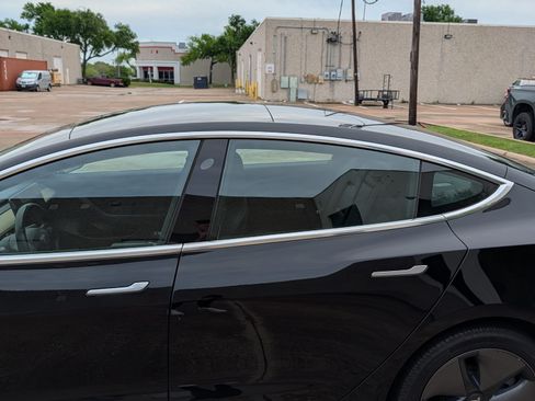 Used 2019 Tesla Model 3 Standard Range Plus RWD image 6