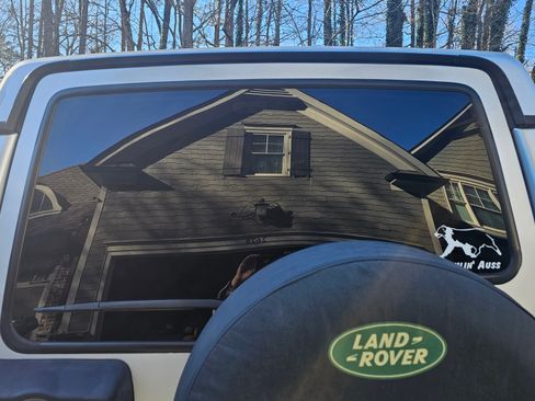 Used 2003 Land Rover Discovery HSE image 4