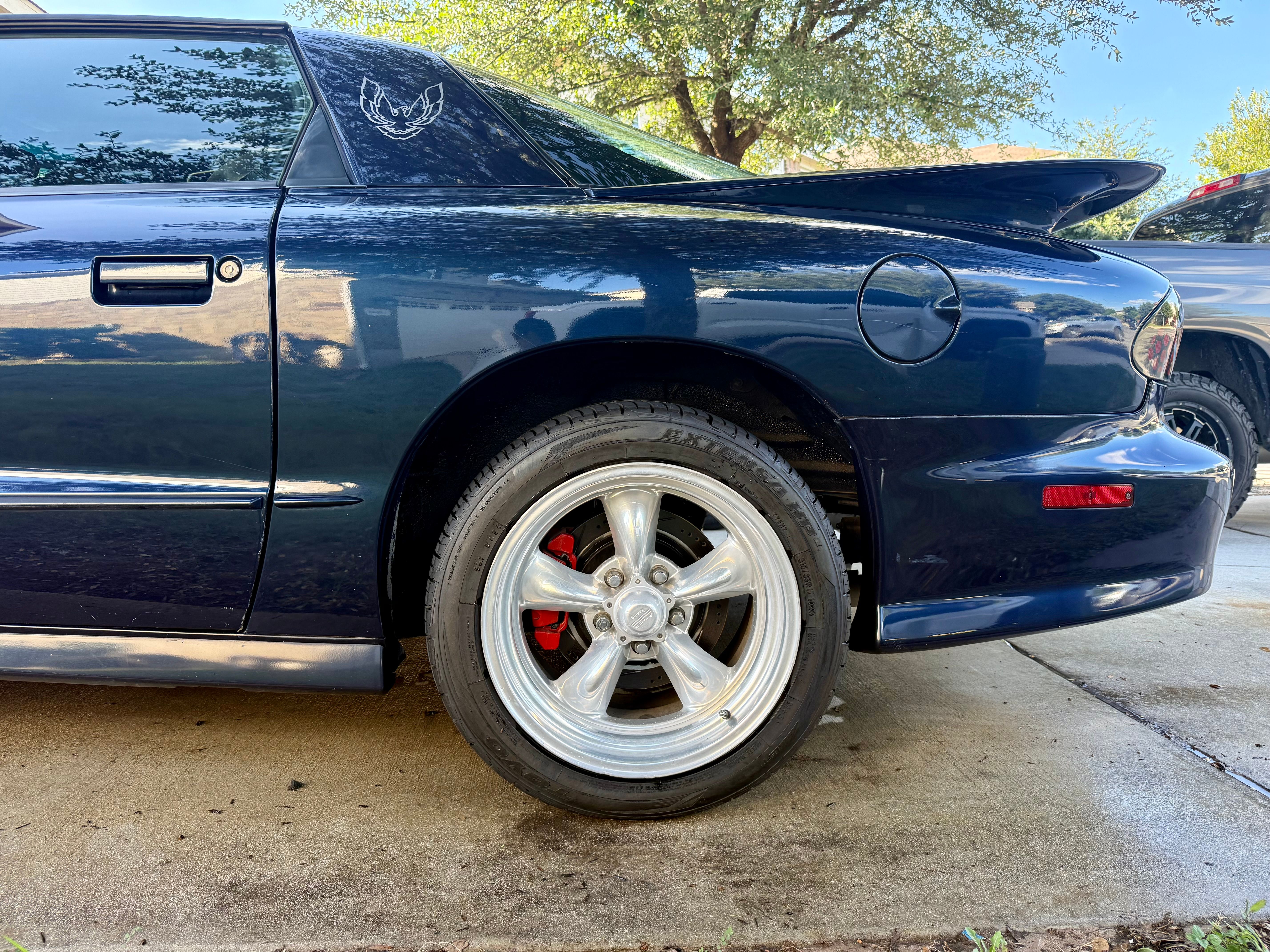 Used 2000 Pontiac Firebird Formula w/ Security Pkg RWD image 19
