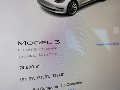 Used 2018 Tesla Model 3 Long Range image 16