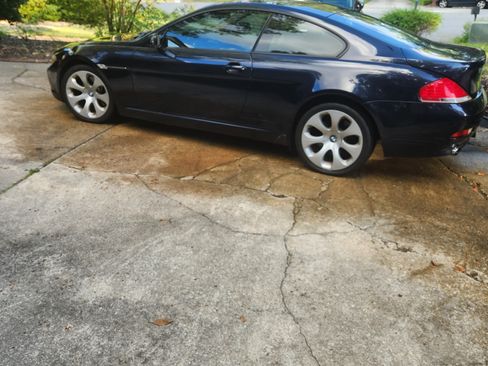 Used 2007 BMW 650i Coupe image 2
