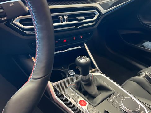 Used 2024 BMW M2 w/ Carbon Package image 8