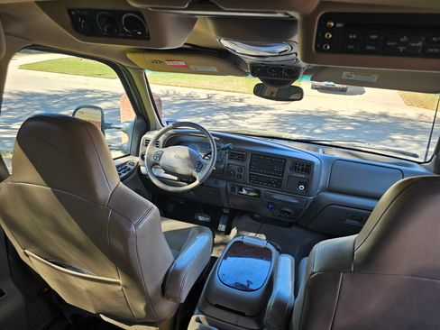 Used 2002 Ford Excursion Limited image 25