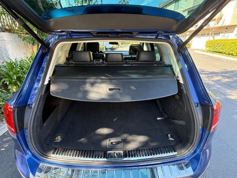 Used 2016 Volkswagen Touareg Executive image 10