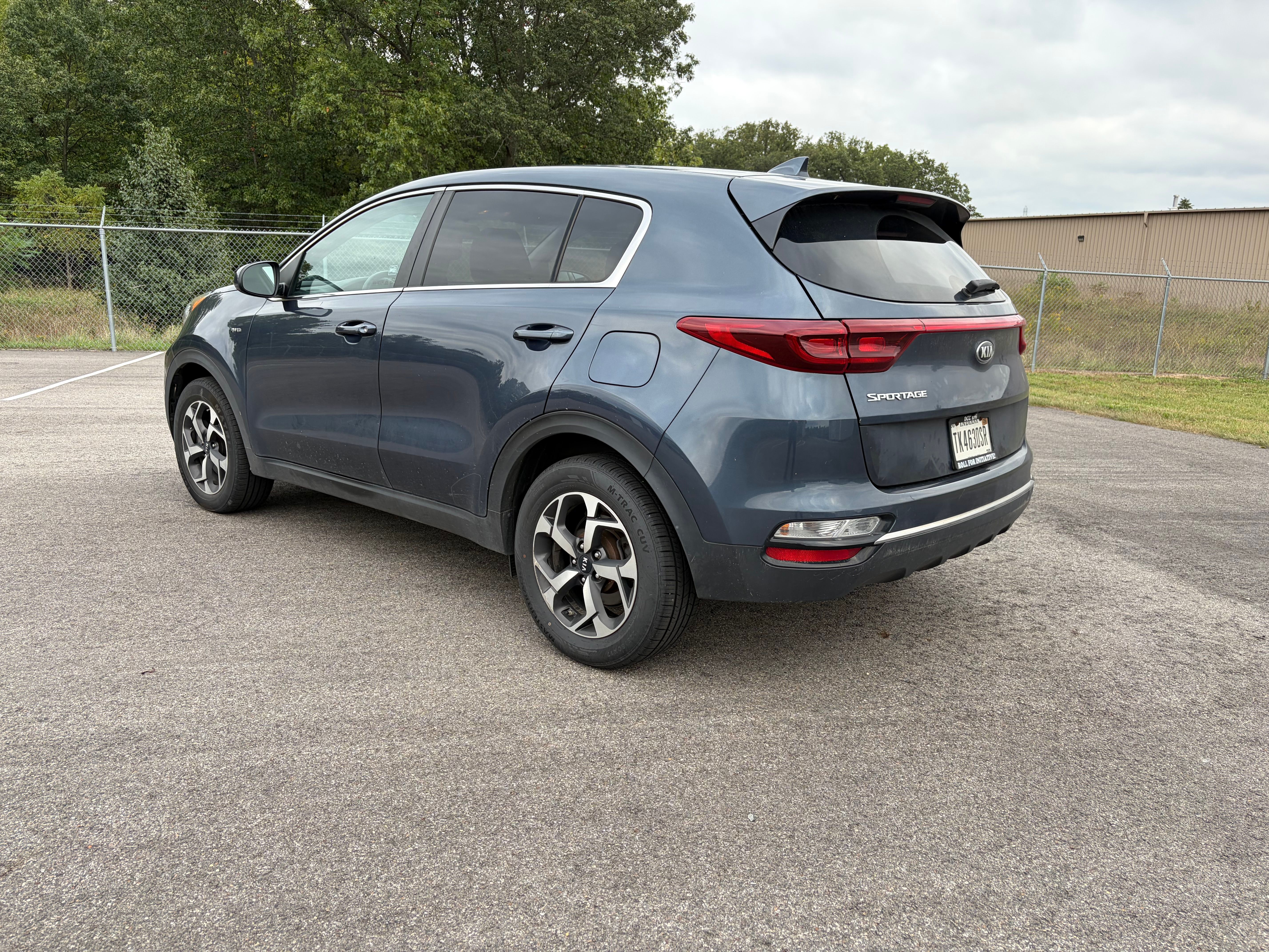 Used 2020 Kia Sportage LX AWD/4WD image 2