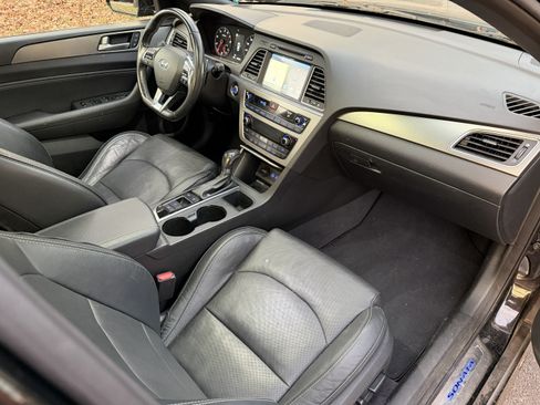 Used 2015 Hyundai Sonata Limited 2.0T image 10