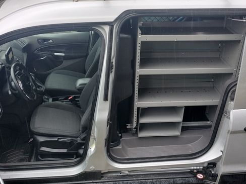 Used 2019 Ford Transit Connect XLT image 14