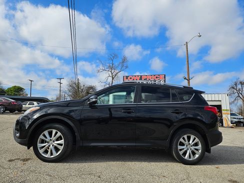 Used 2015 Toyota RAV4 Limited image 2