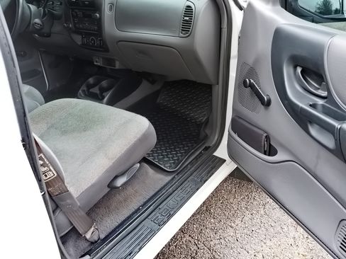 Used 2001 Ford Ranger 2WD Regular Cab image 14