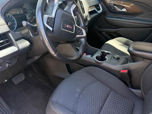 Used 2018 GMC Terrain SLE FWD image 13