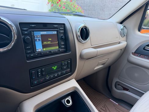 Used 2006 Ford Expedition Eddie Bauer RWD image 8