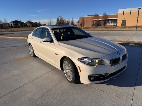 Used 2015 BMW 550i xDrive Sedan image 1