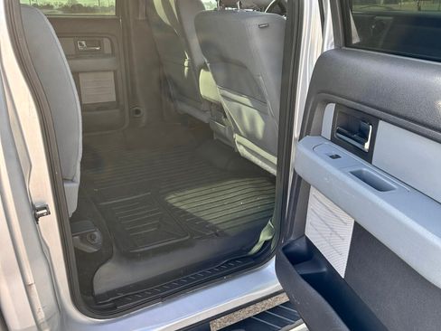 Used 2013 Ford F150 XLT w/ XLT Chrome Pkg image 14