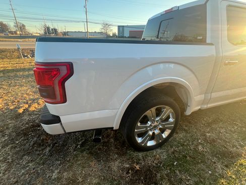 Used 2016 Ford F150 Limited image 5