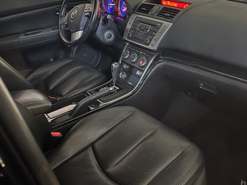 Used 2009 MAZDA MAZDA6 i Grand Touring w/ Moonroof & Bose Pkg image 10