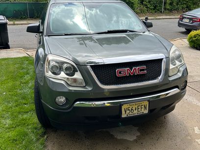 Used 2011 GMC Acadia SLE