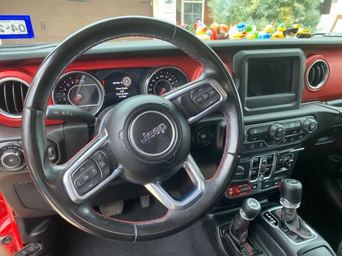 Used 2020 Jeep Wrangler Unlimited Rubicon w/ LED Lighting Group image 11