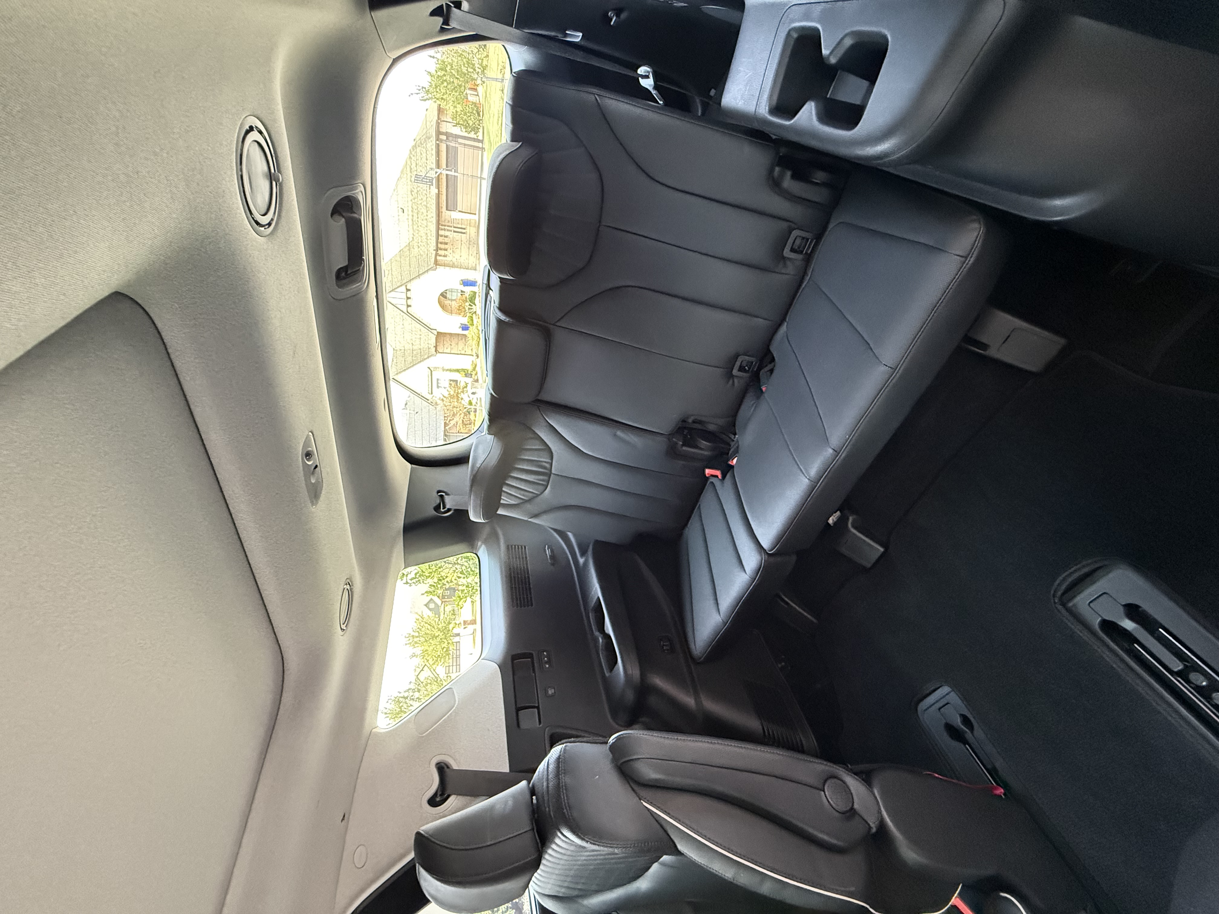 Used 2023 Hyundai Palisade Limited FWD image 14