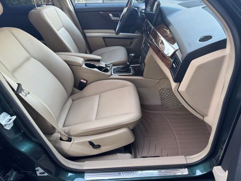 Used 2011 Mercedes-Benz GLK 350 2WD image 15