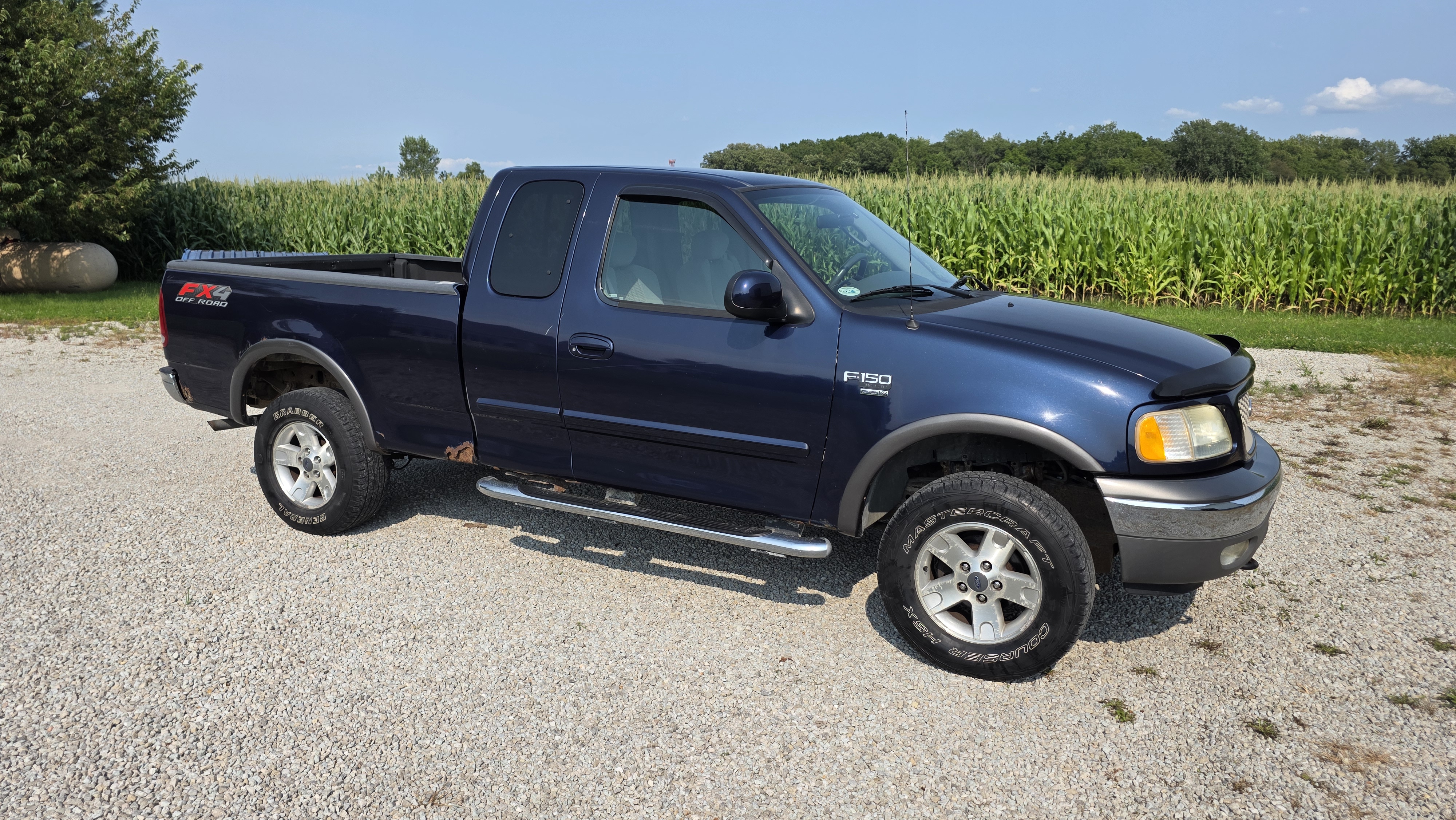 Used 2003 Ford F150 XLT AWD/4WD image 5