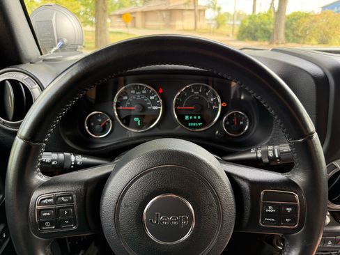 Used 2016 Jeep Wrangler Unlimited Sport w/ Quick Order Package 24S image 23