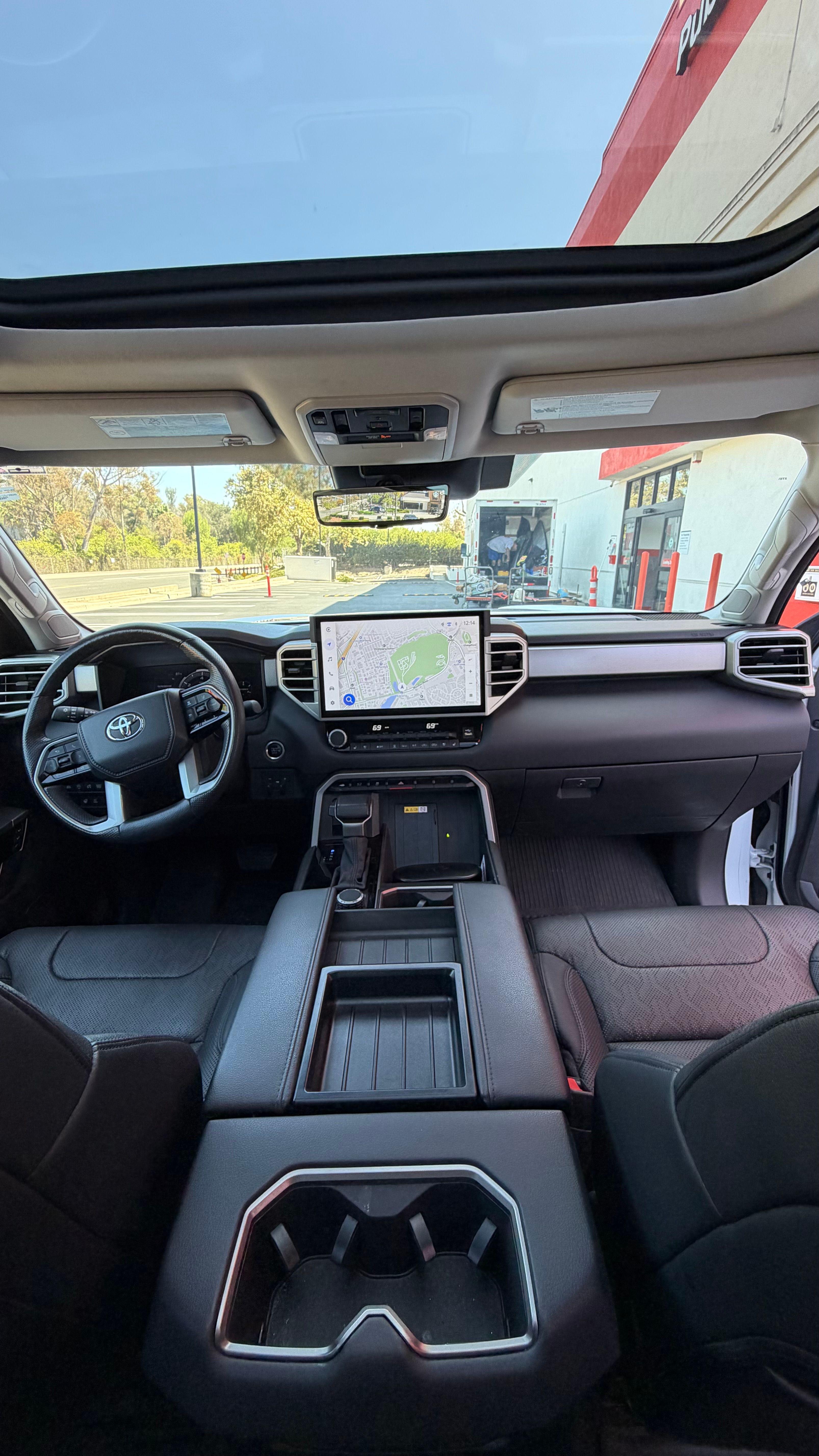 Used 2024 Toyota Tundra Limited AWD/4WD image 15