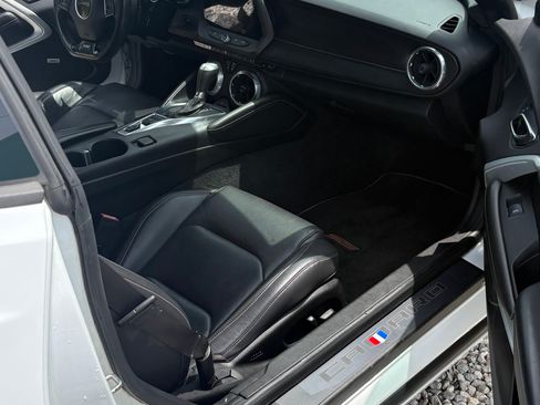 Used 2018 Chevrolet Camaro SS w/ Redline Edition RWD image 6