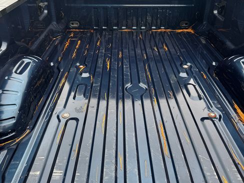 Used 2016 Ford F250 XLT w/ XLT Value Package image 13