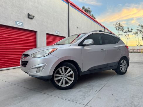 Used 2013 Hyundai Tucson Limited image 8