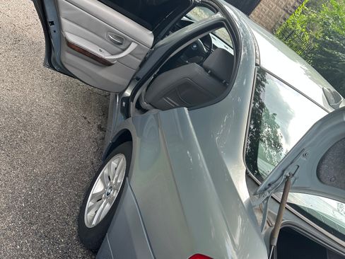 Used 2006 BMW 325i Sedan RWD image 22