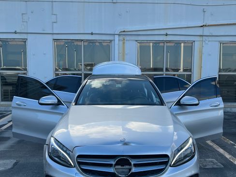 Used 2015 Mercedes-Benz C 300 Sedan image 2