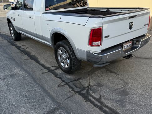 Used 2016 RAM 2500 Laramie w/ Convenience Group AWD/4WD image 6