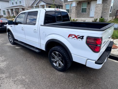 Used 2014 Ford F150 FX4 w/ Equipment Group 402A Luxury AWD/4WD image 18