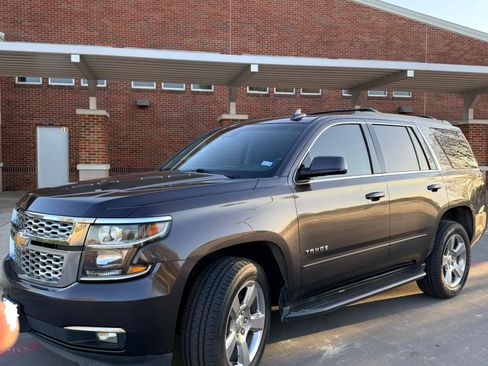 Used 2018 Chevrolet Tahoe LS w/ All-Season Package image 4