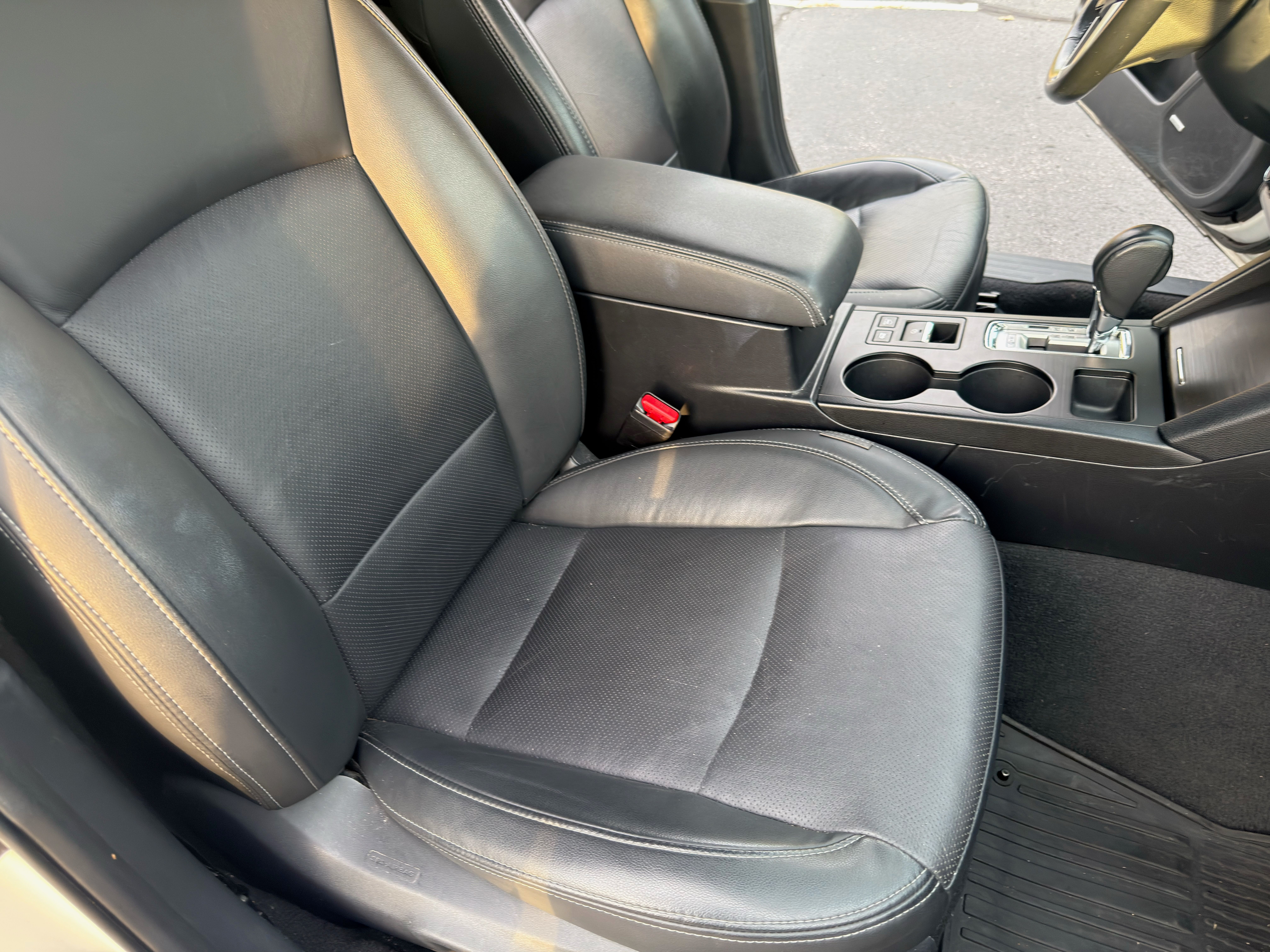 Used 2015 Subaru Outback 2.5i Limited AWD/4WD image 21