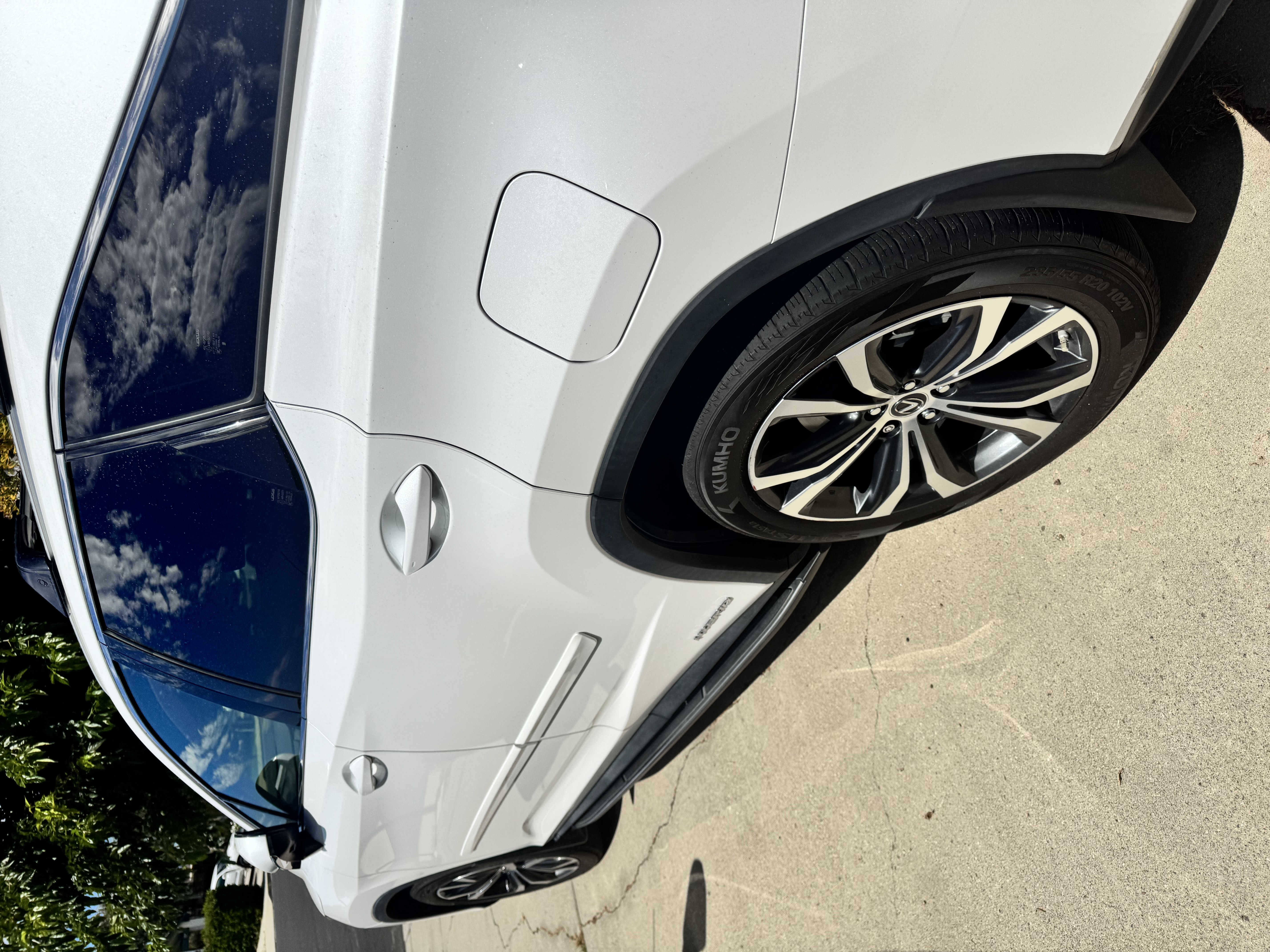 Used 2022 Lexus RX 450hL AWD w/ Premium Package image 5