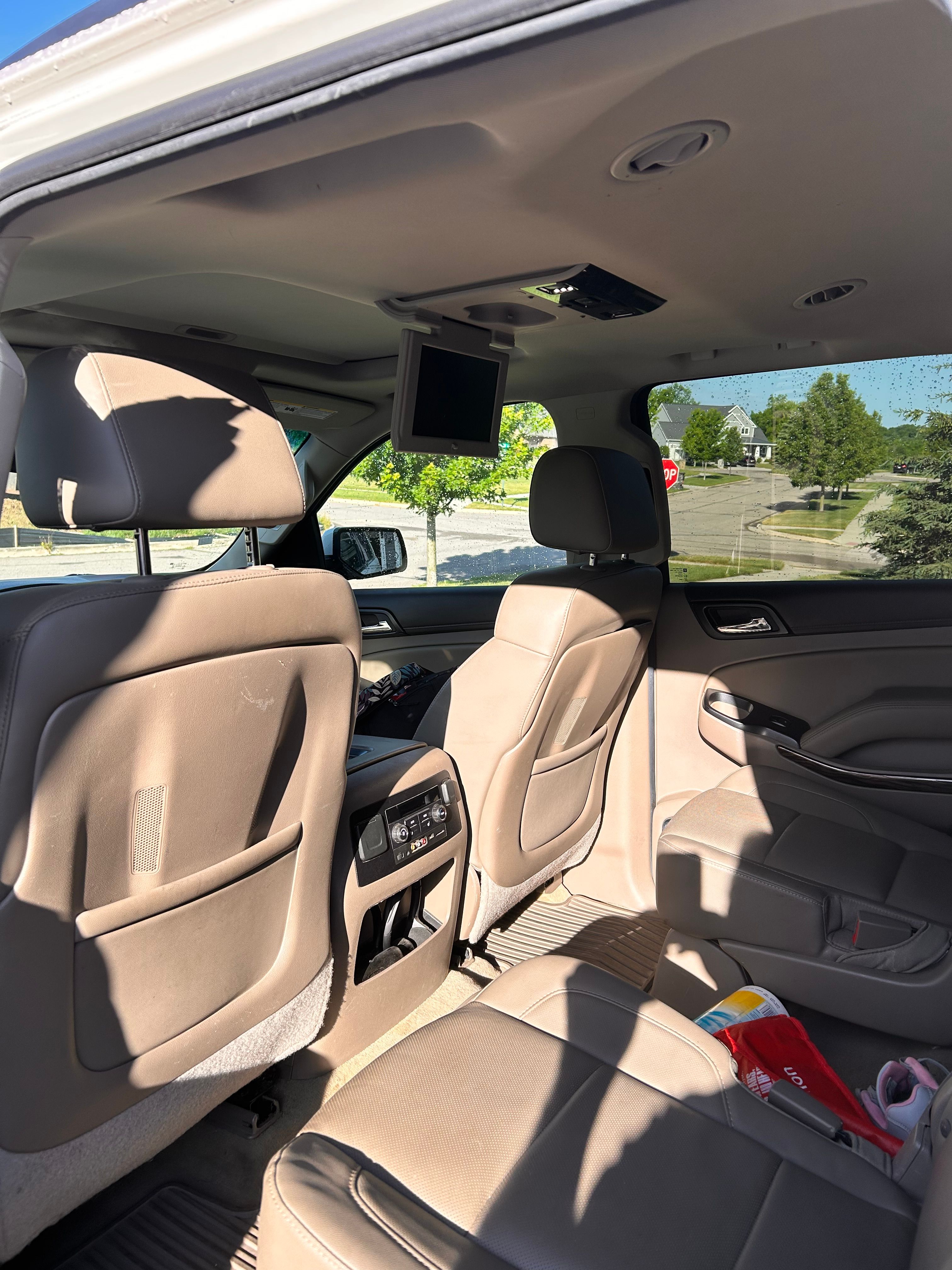 Used 2015 GMC Yukon SLT w/ Open Road Package AWD/4WD image 6