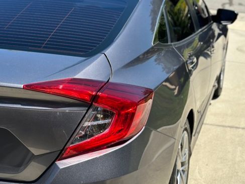 Used 2016 Honda Civic LX image 6