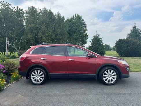 Used 2010 MAZDA CX-9 Grand Touring w/ Moonroof & Bose Audio Pkg AWD/4WD image 17