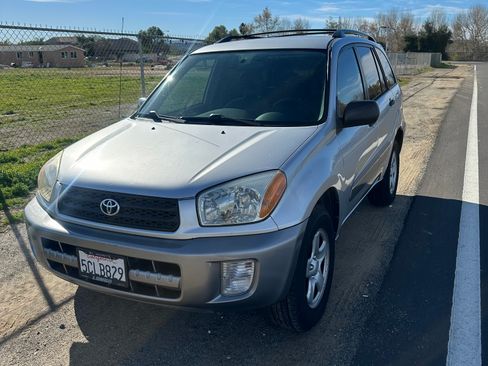 Used 2003 Toyota RAV4 2WD image 4