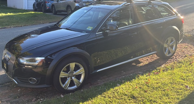 Used 2013 Audi A4 Premium Plus w/ Premium Plus Pkg AWD/4WD image 2