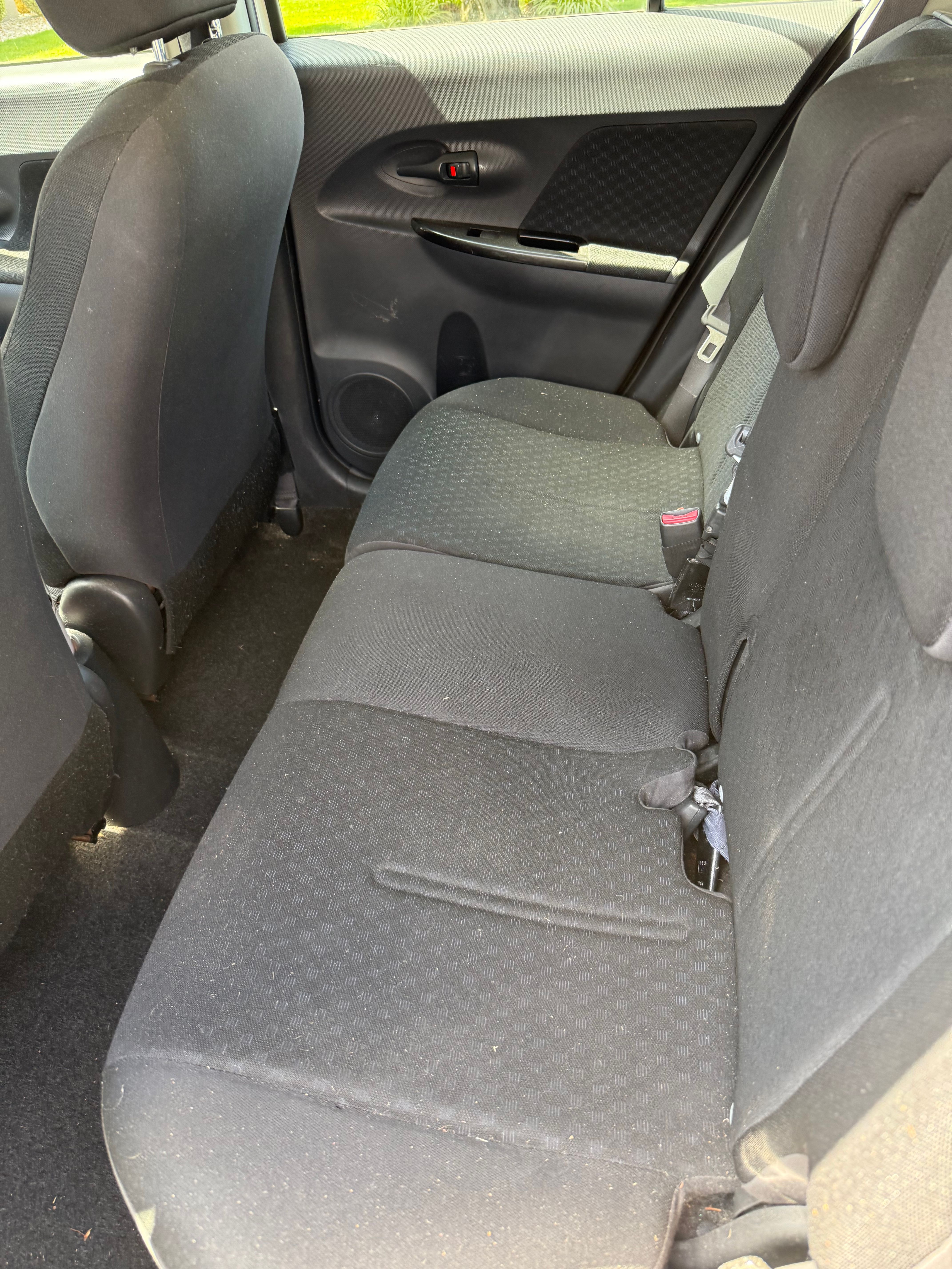Used 2010 Scion xD FWD image 9