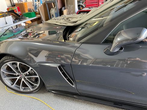 Used 2013 Chevrolet Corvette 427 w/ 1SC Preferred Equipment Group image 10