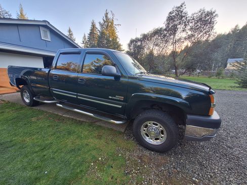 Used 2003 Chevrolet Silverado 2500 LT image 19